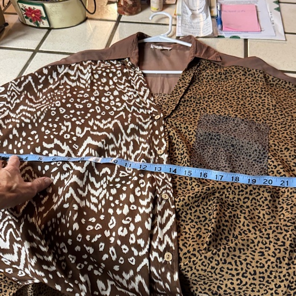 Easel Brown Animal Print Blouse - Picture 3 of 5
